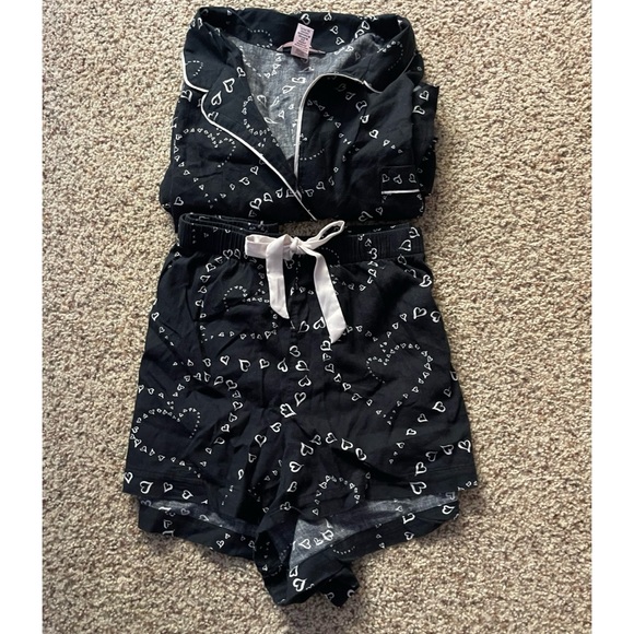 Victoria’s Secret XXL pajama shorts set - Picture 1 of 2